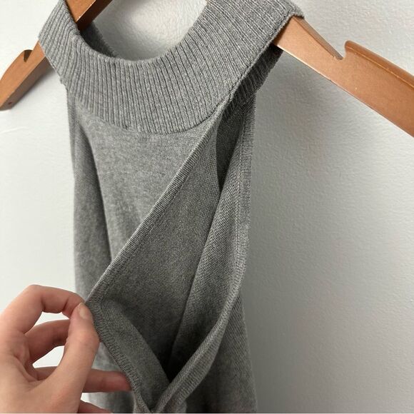 Torrid Grey High Neck Cold Shoulder Knit Sweater Dress NWT Size 1X Flawed - Picture 13 of 16